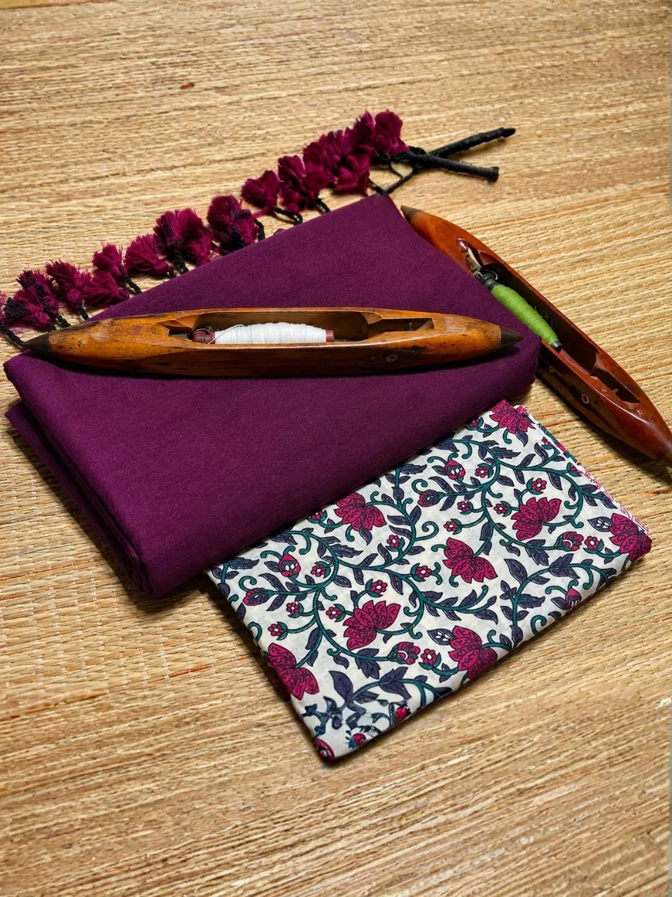 Plain Khadi Cotton Saree with Kalamkari Blouse – Running Blouse Included