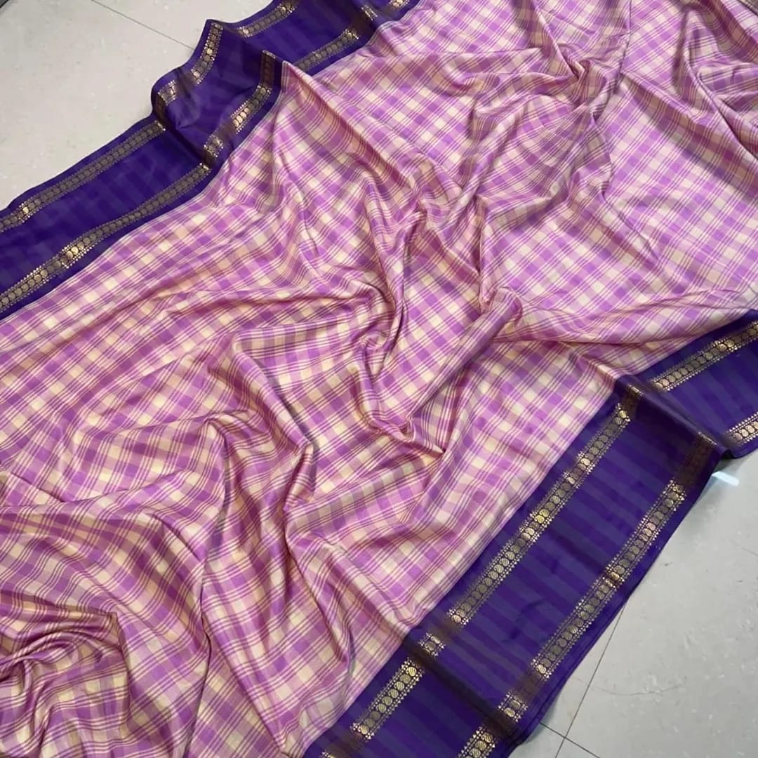 Soft Silk Saree – Checked soft silk with contrast border and dual tone blouse
