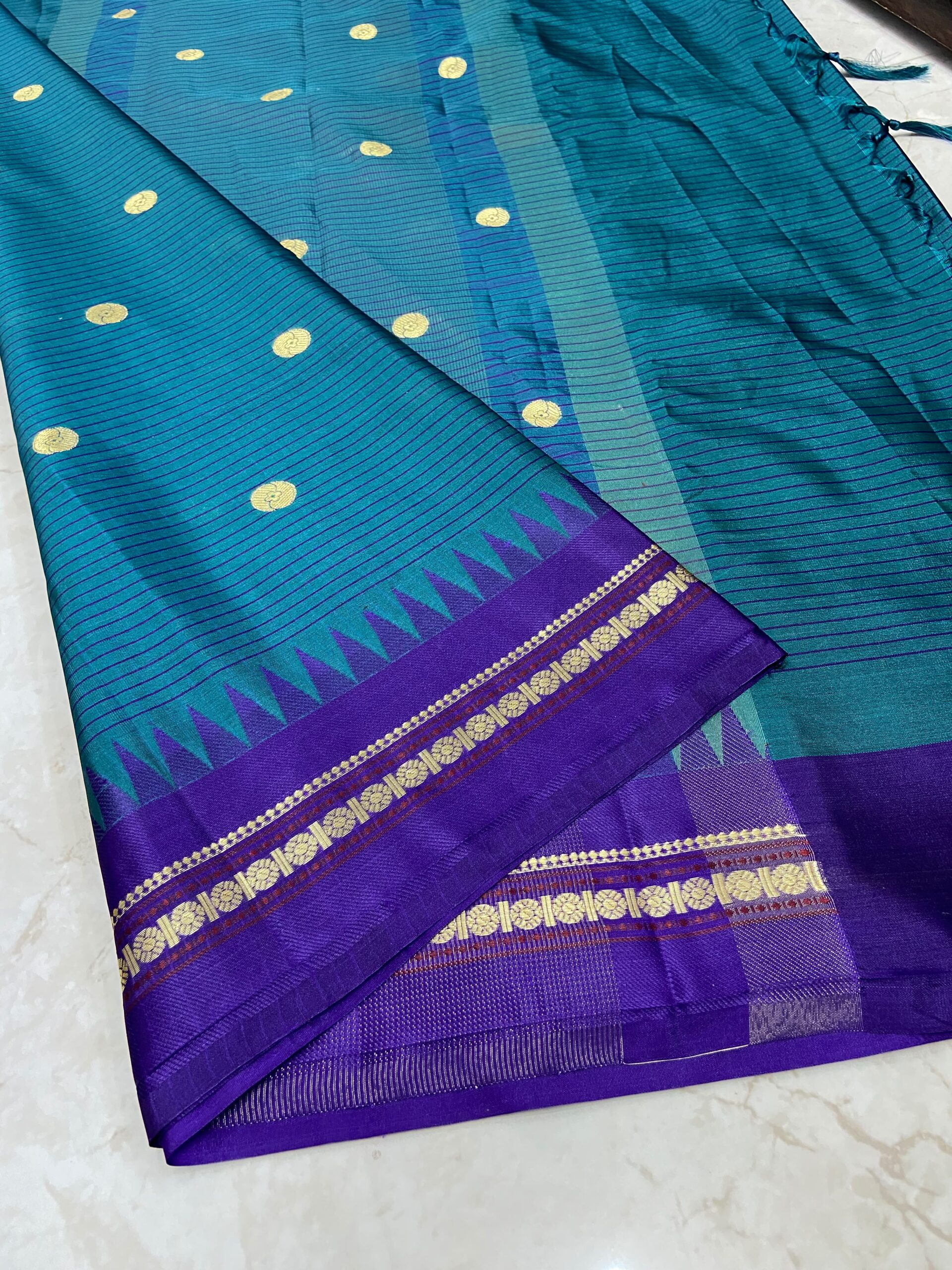 Soft Silk Saree – Checked pattern in Vintage style
