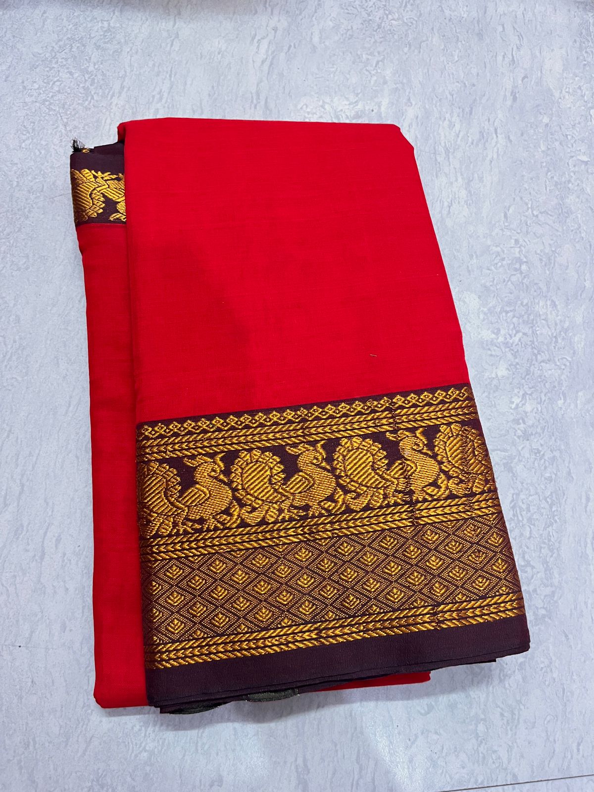 Narayanpet Cotton Saree – Traditional Peacock border