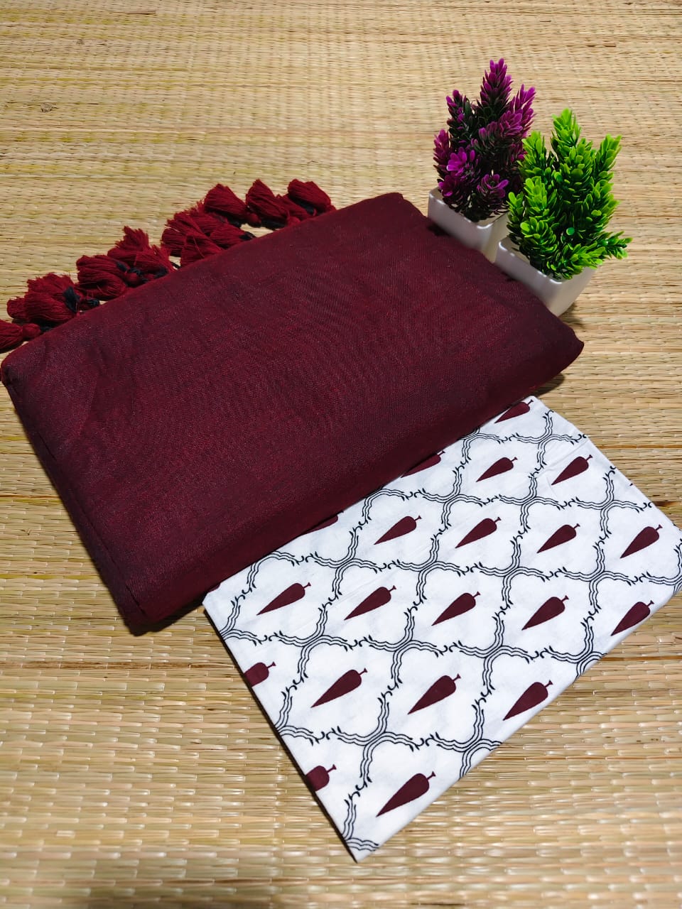 Plain Khadi Cotton Saree with Kalamkari Blouse – Running Blouse Included