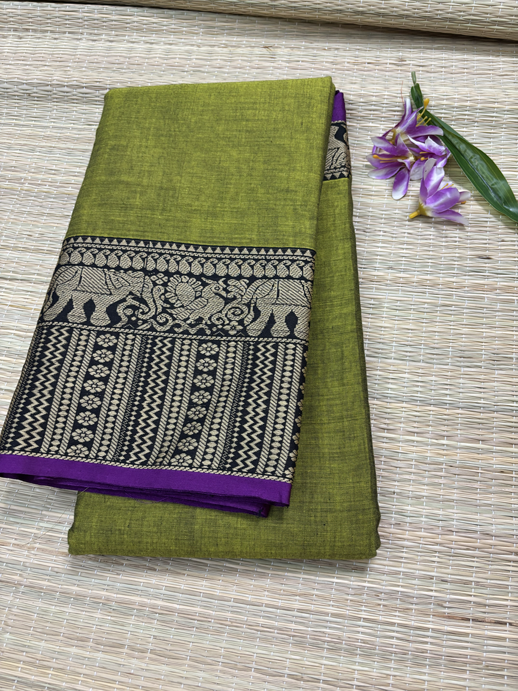 Narayanpet Cotton Saree – Elephant Border - Green